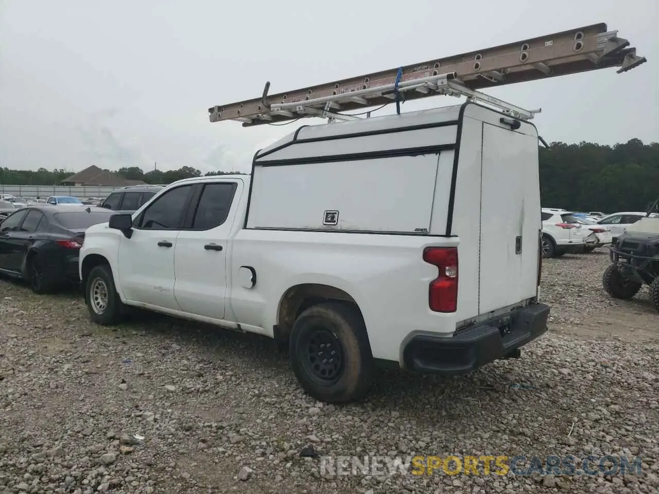 2 Photograph of a damaged car 1GCRWAEH4KZ283768 CHEVROLET ALL Models 2019