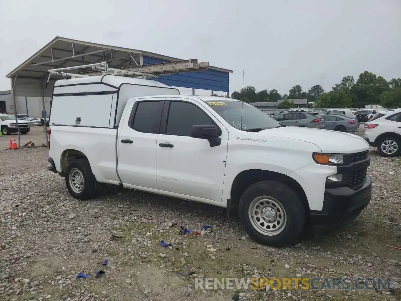 4 Photograph of a damaged car 1GCRWAEH4KZ283768 CHEVROLET ALL Models 2019