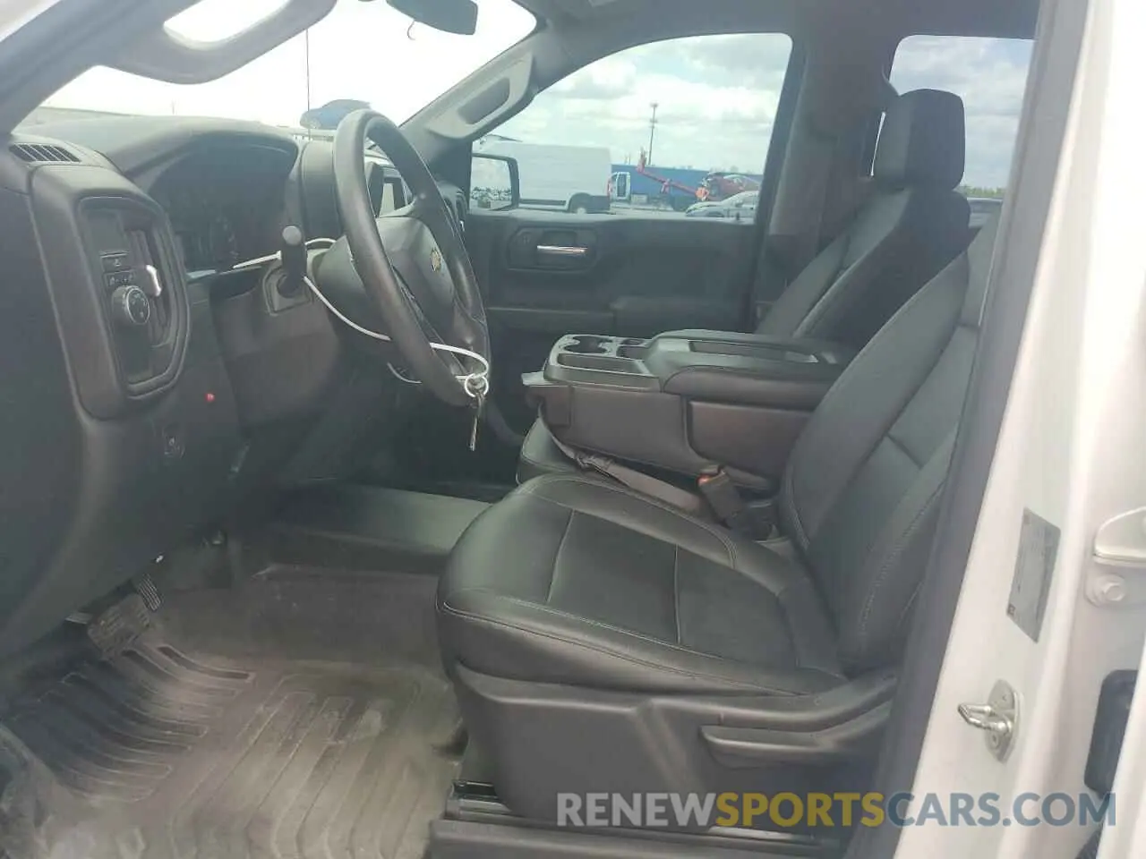 7 Photograph of a damaged car 1GCRWAEH9KZ284124 CHEVROLET ALL Models 2019