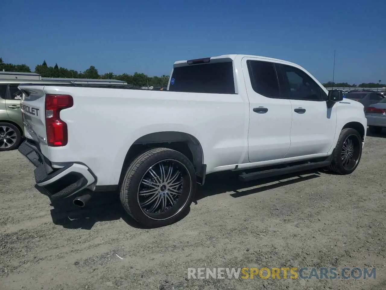 3 Photograph of a damaged car 1GCRWBEH0KZ237750 CHEVROLET ALL Models 2019