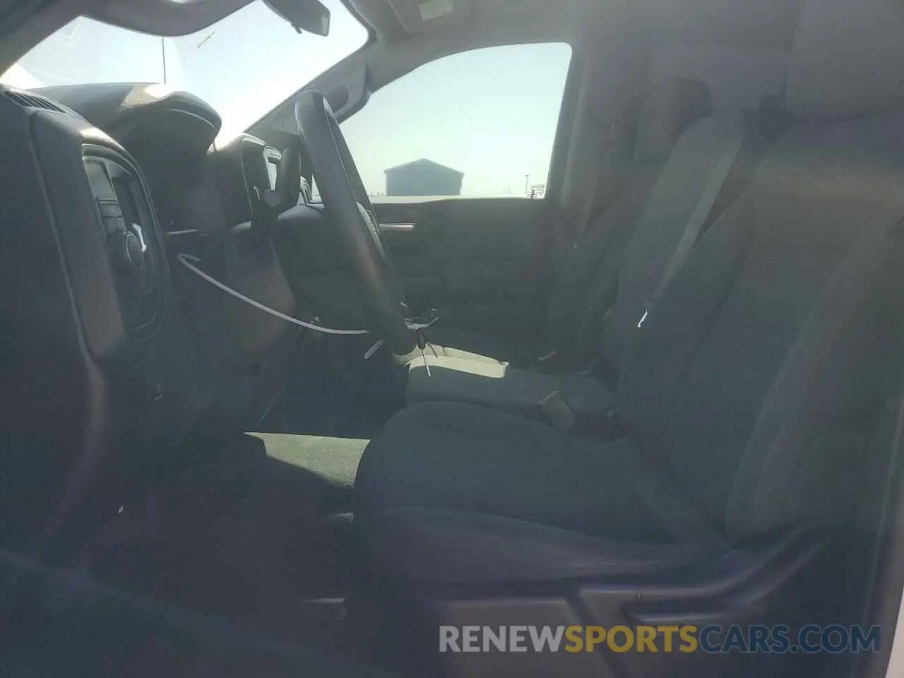7 Photograph of a damaged car 1GCRWBEH0KZ237750 CHEVROLET ALL Models 2019