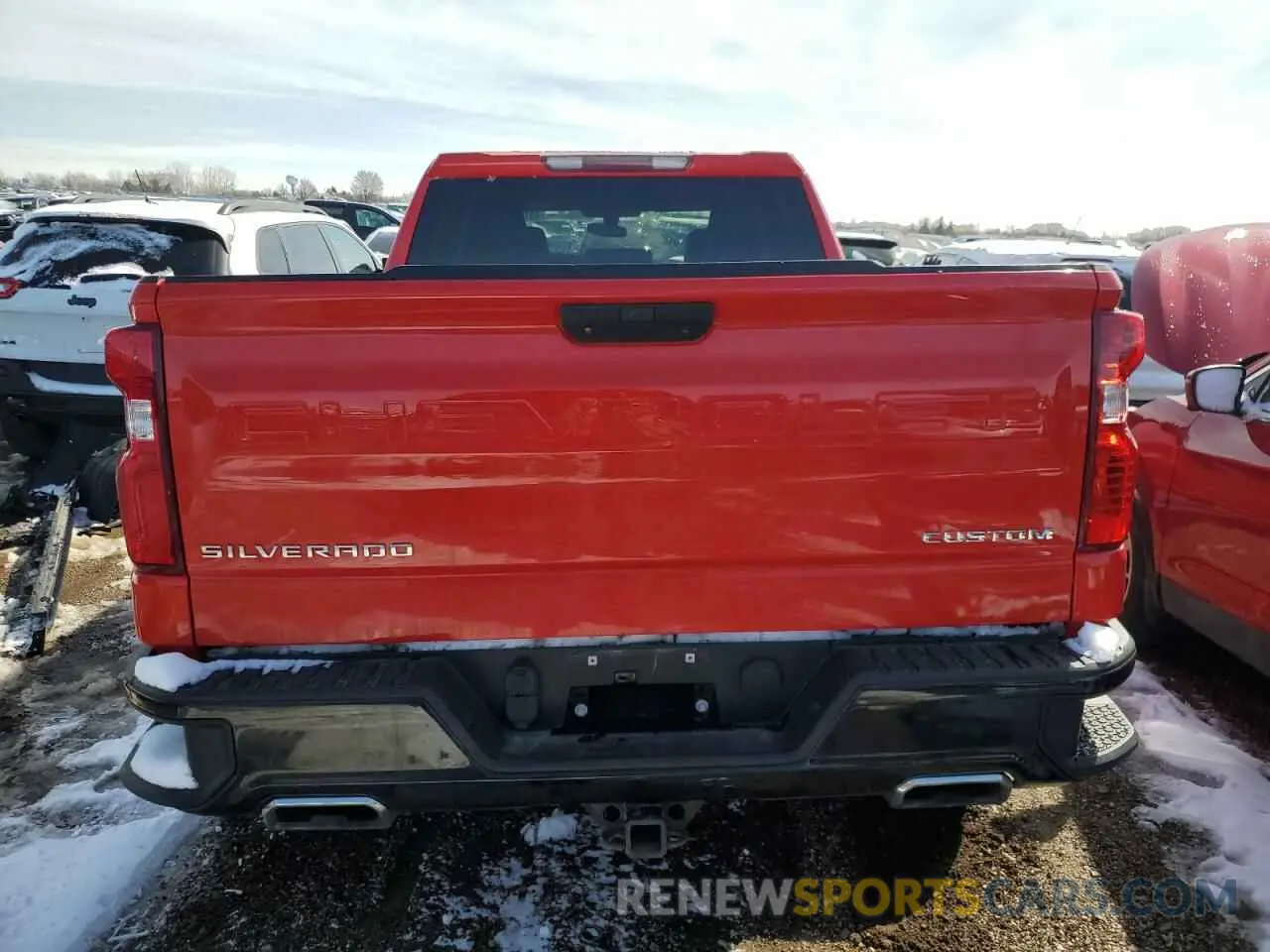 6 Photograph of a damaged car 1GCRYCEF6KZ243194 CHEVROLET ALL Models 2019