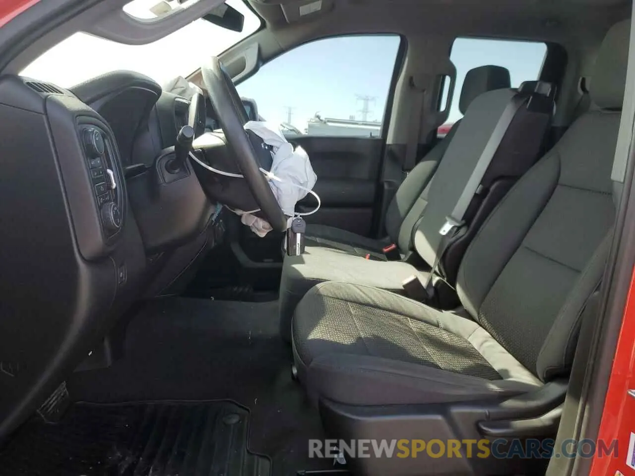 7 Photograph of a damaged car 1GCRYCEF6KZ243194 CHEVROLET ALL Models 2019