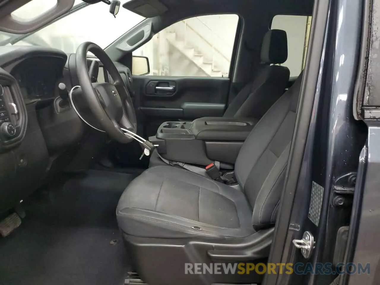 7 Photograph of a damaged car 1GCRYCEFXKZ220212 CHEVROLET ALL Models 2019