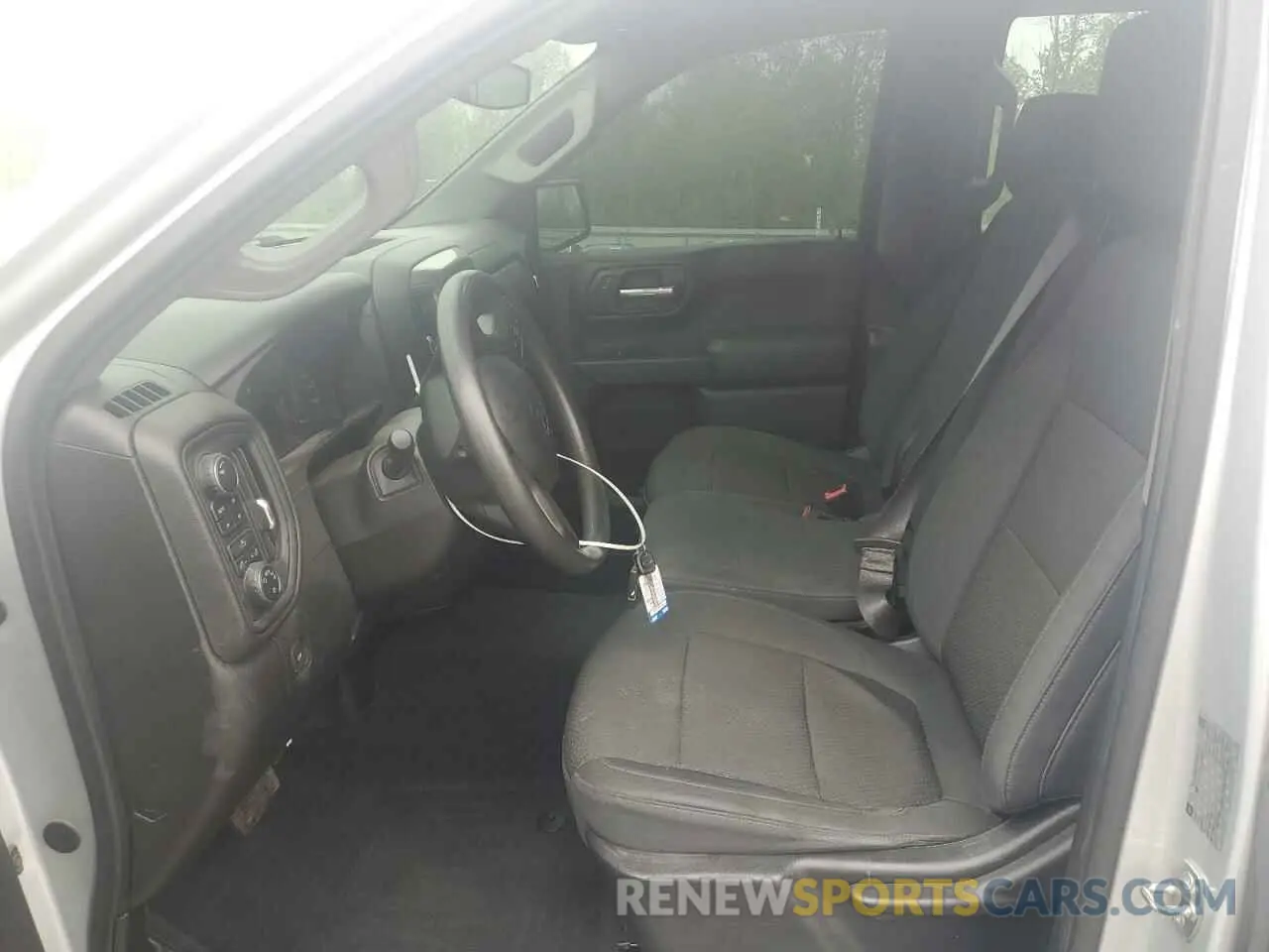 7 Photograph of a damaged car 1GCRYCEH4KZ395718 CHEVROLET ALL Models 2019