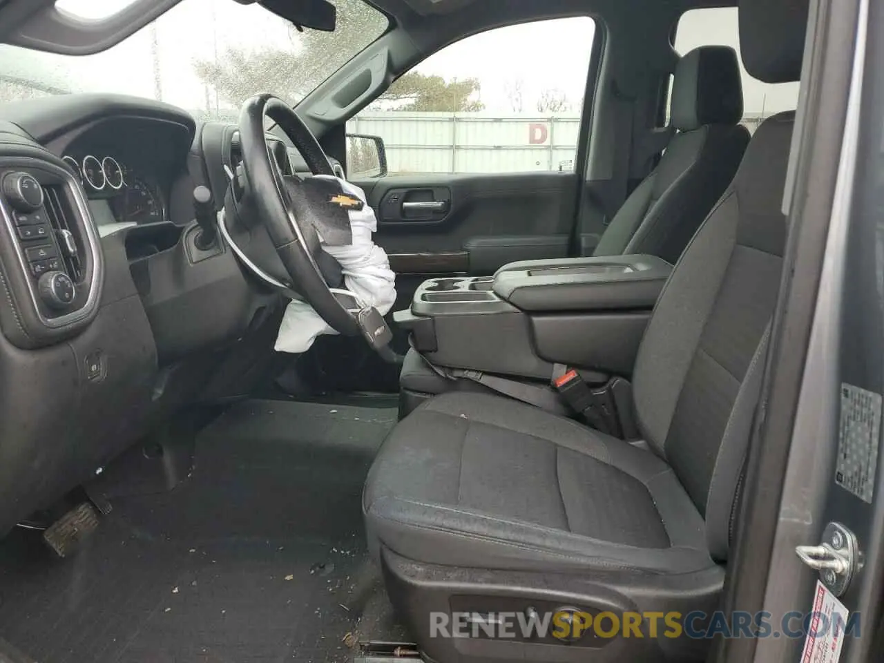 7 Photograph of a damaged car 1GCRYDED1KZ245438 CHEVROLET ALL Models 2019