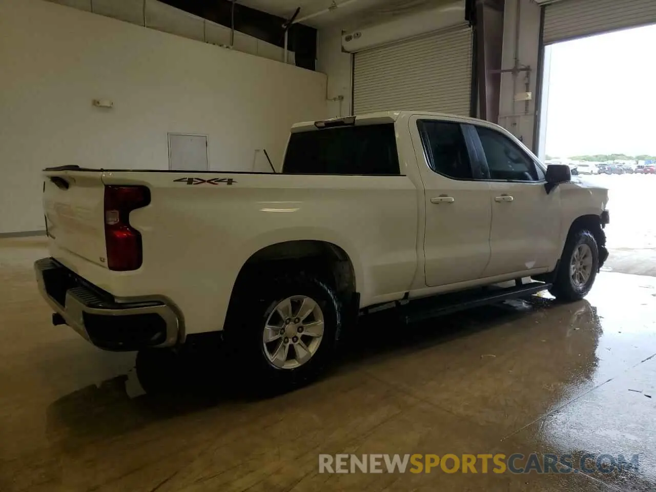 3 Photograph of a damaged car 1GCRYDED6KZ325561 CHEVROLET ALL Models 2019