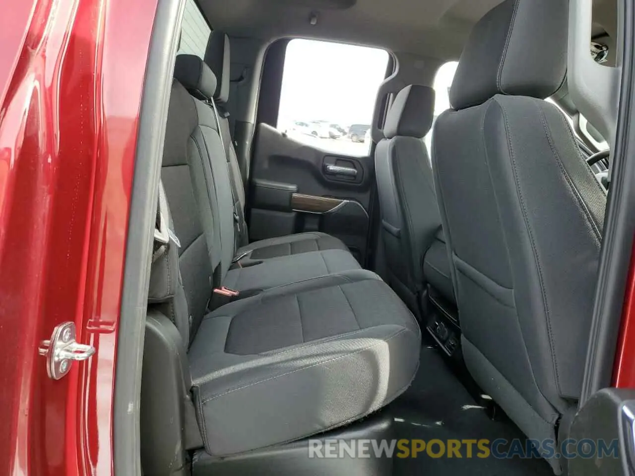 10 Photograph of a damaged car 1GCRYEEDXKZ364787 CHEVROLET ALL Models 2019