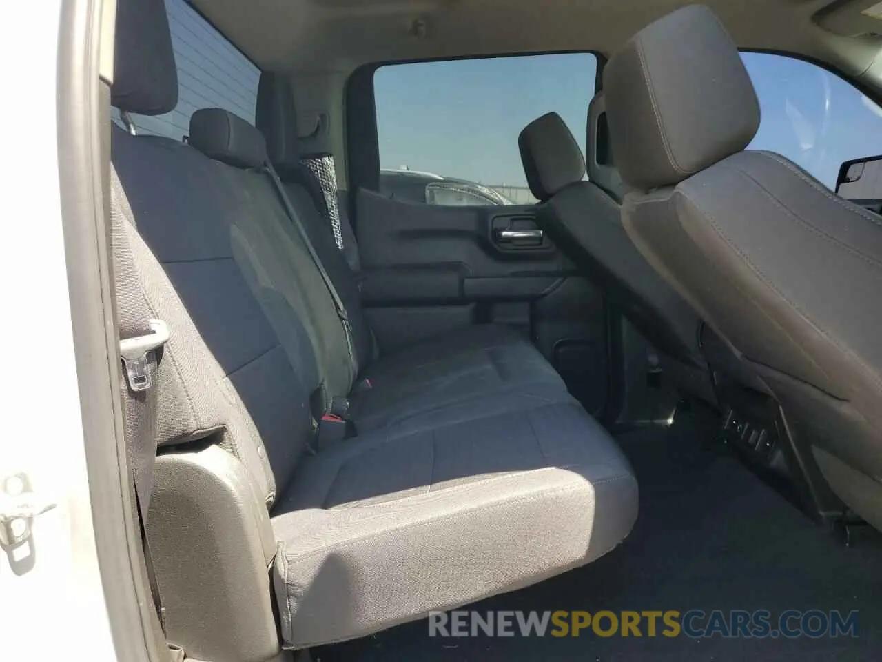 10 Photograph of a damaged car 1GCUYDED4KZ108536 CHEVROLET ALL Models 2019