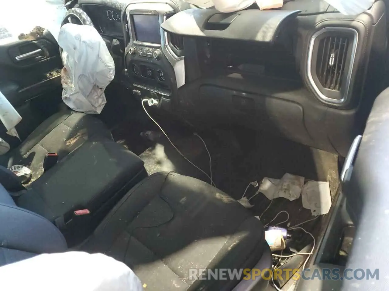 8 Photograph of a damaged car 1GCUYDED6KZ316708 CHEVROLET ALL Models 2019