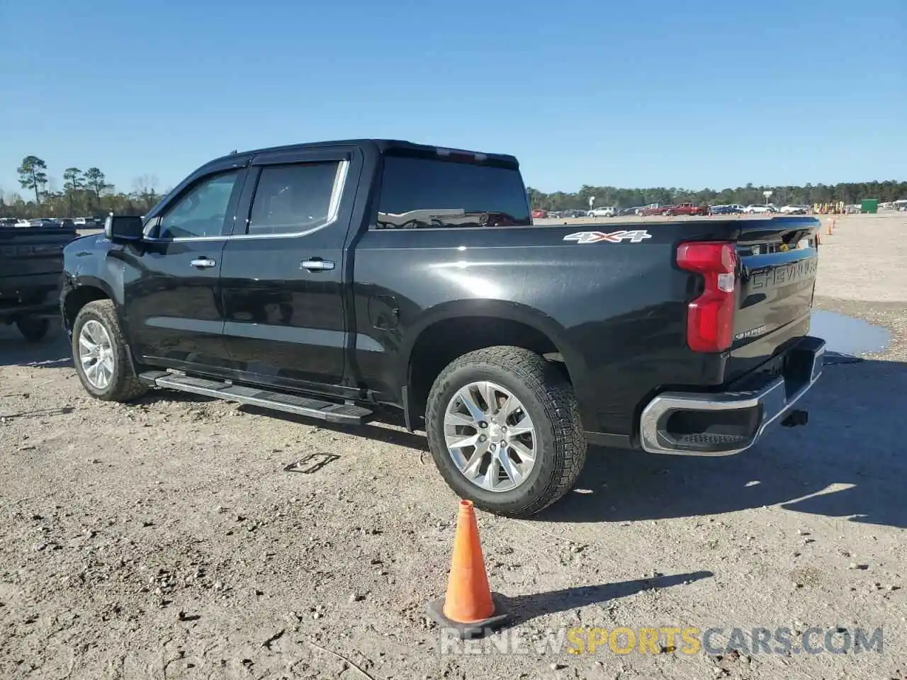 2 Photograph of a damaged car 1GCUYGED6KZ422450 CHEVROLET ALL Models 2019