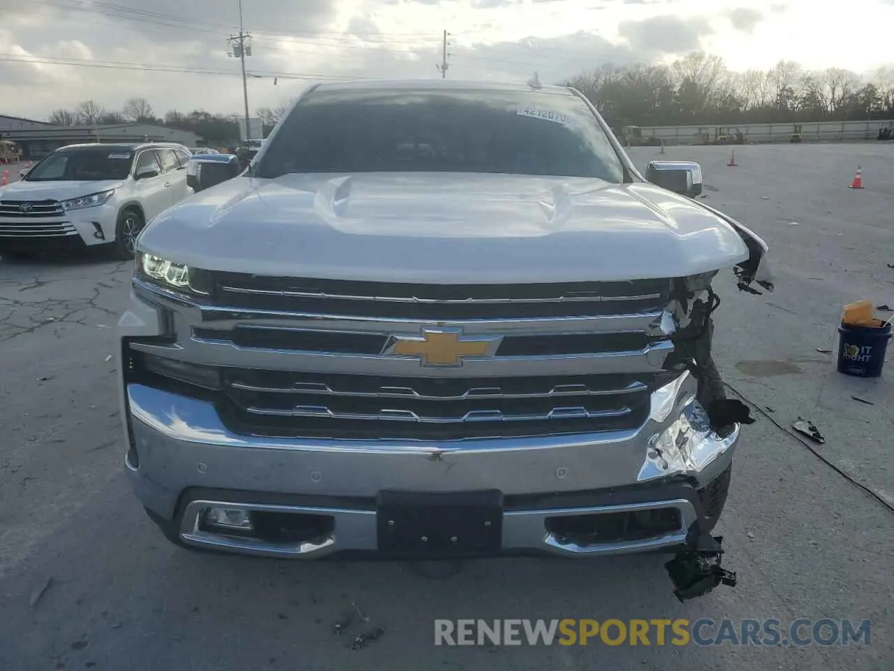 5 Photograph of a damaged car 1GCUYGEDXKZ163879 CHEVROLET ALL Models 2019