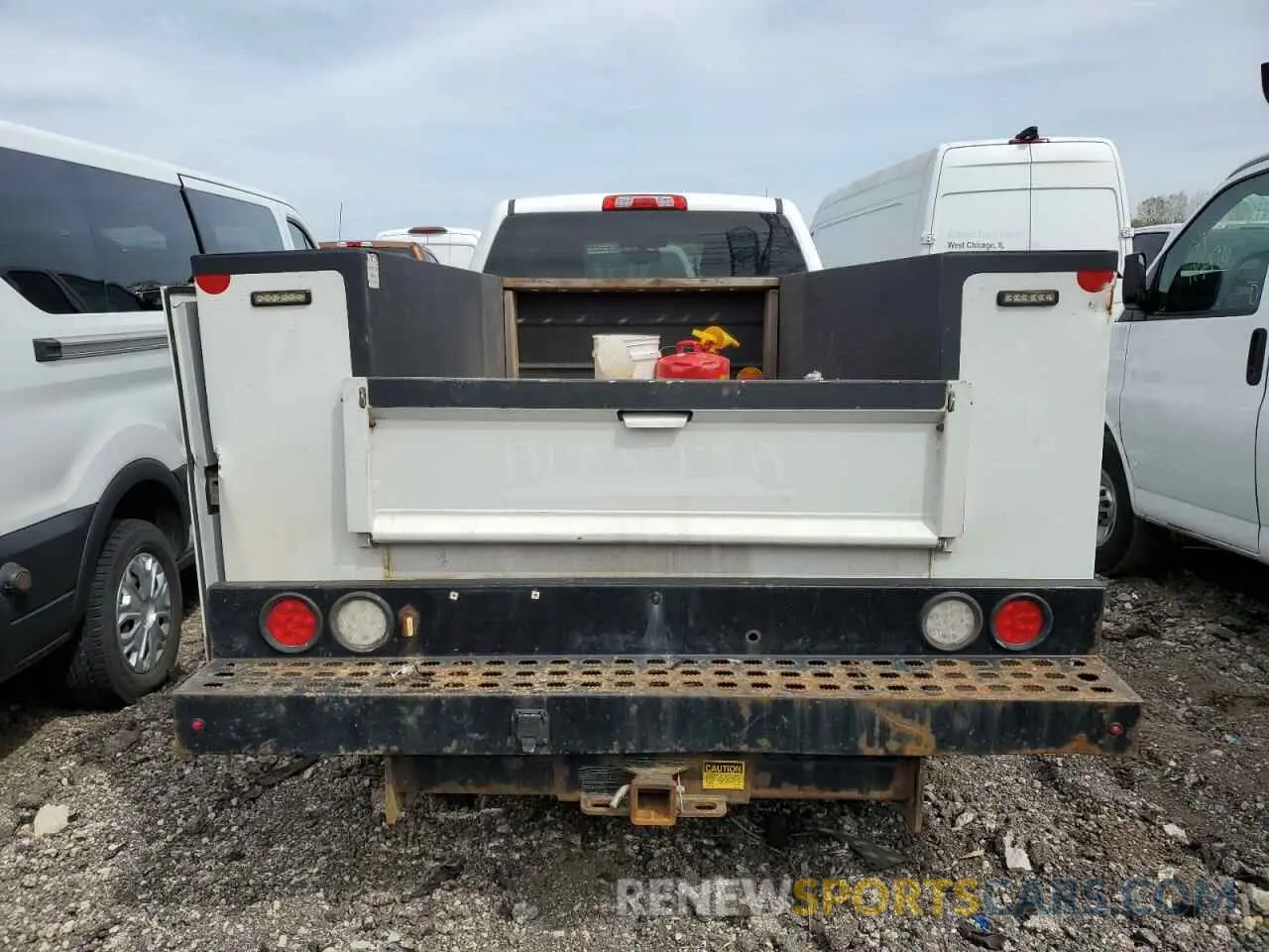 6 Photograph of a damaged car 2GB2CREG7K1211024 CHEVROLET ALL Models 2019
