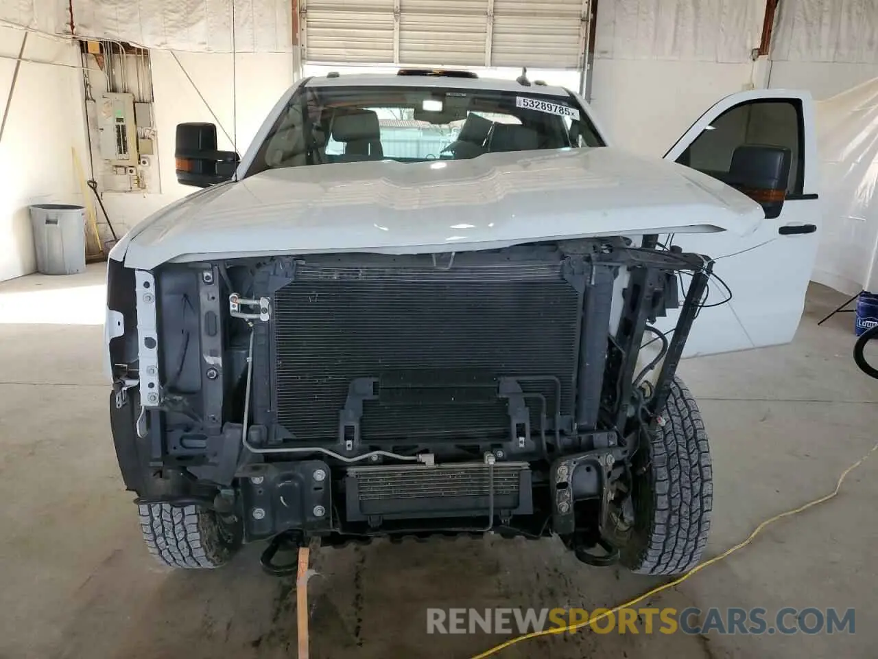 5 Photograph of a damaged car 2GC2CREG6K1231857 CHEVROLET ALL Models 2019