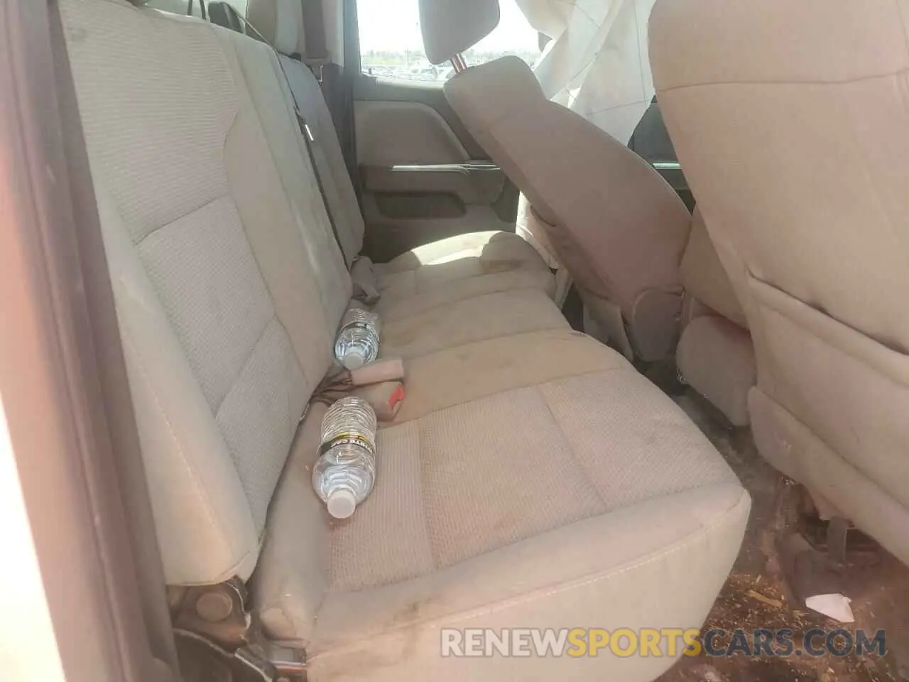 10 Photograph of a damaged car 2GC2CREG7K1226568 CHEVROLET ALL Models 2019