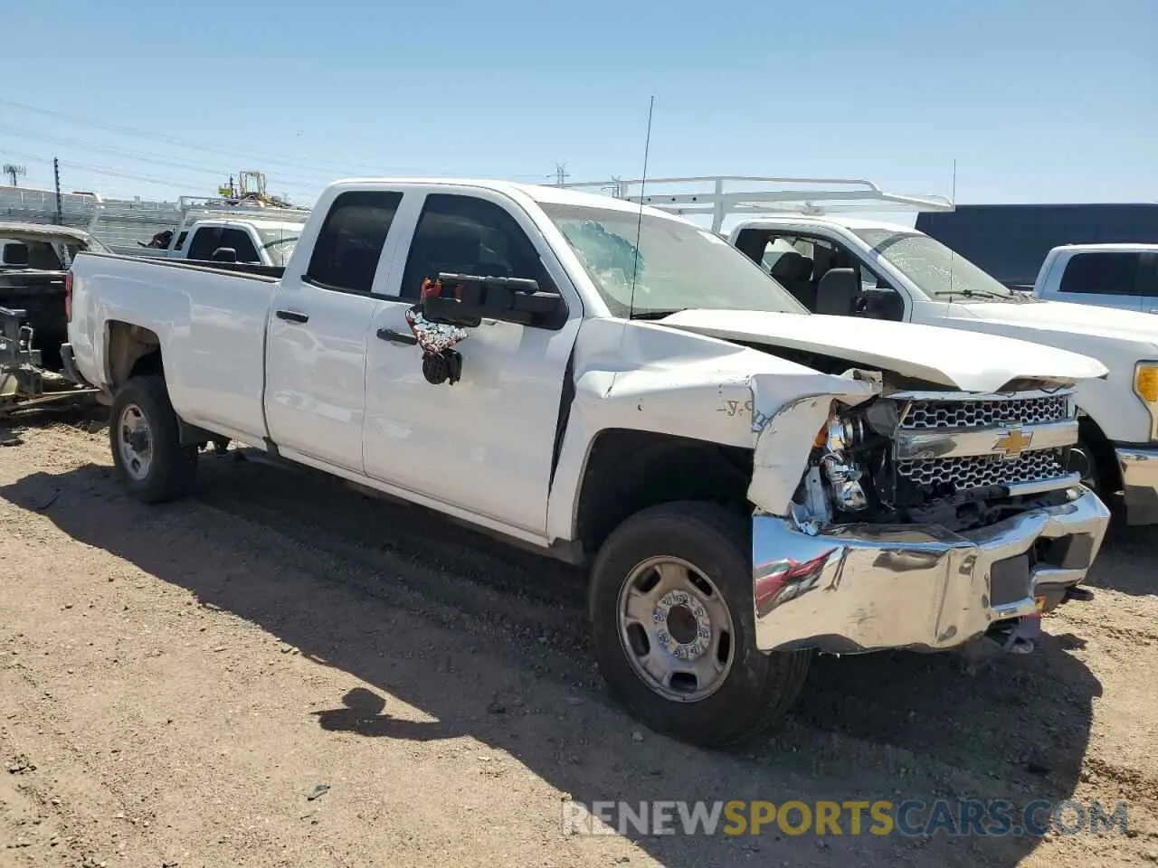 4 Photograph of a damaged car 2GC2CREG9K1135589 CHEVROLET ALL Models 2019