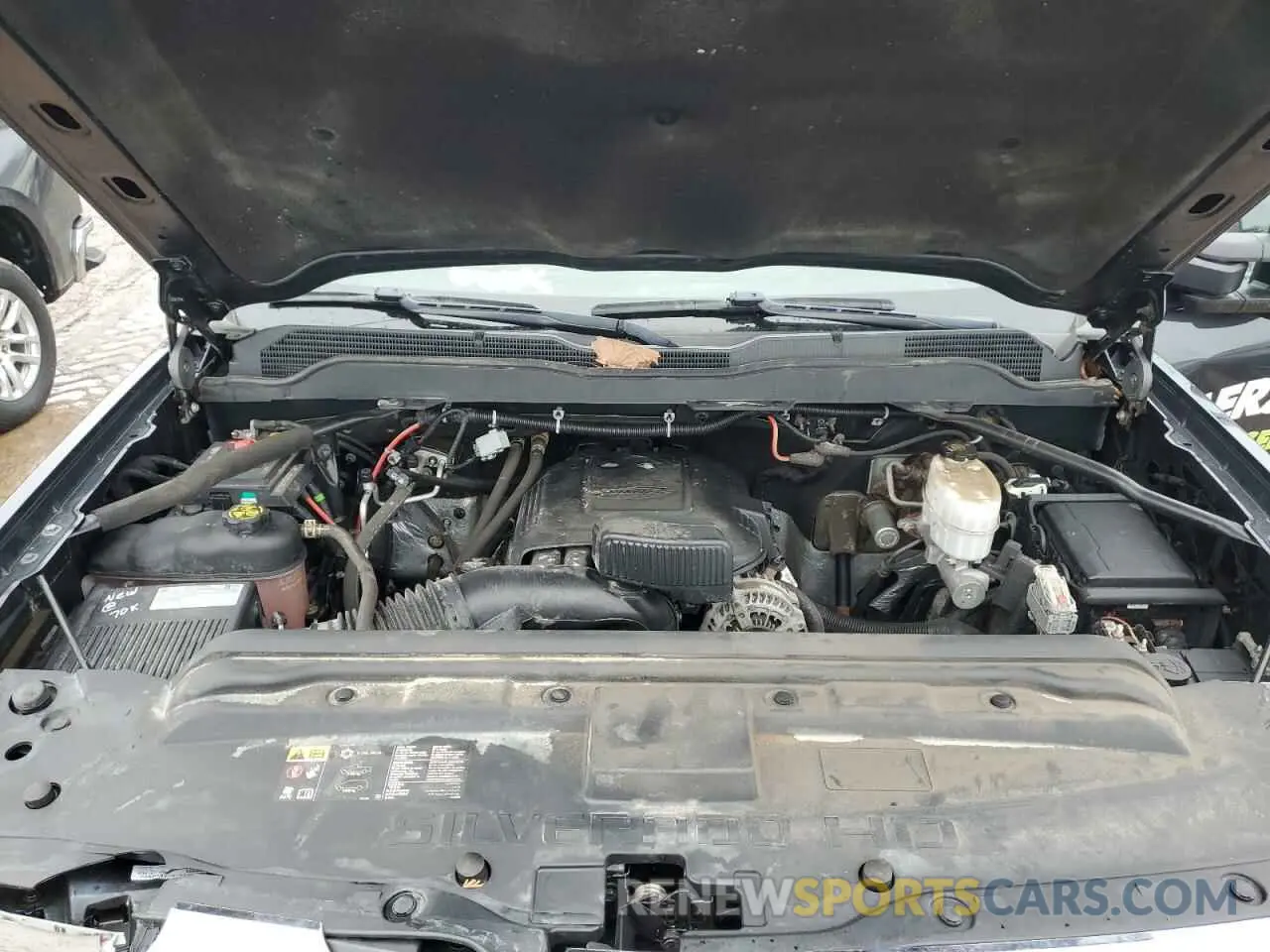 11 Photograph of a damaged car 2GC2KREG0K1181556 CHEVROLET ALL Models 2019