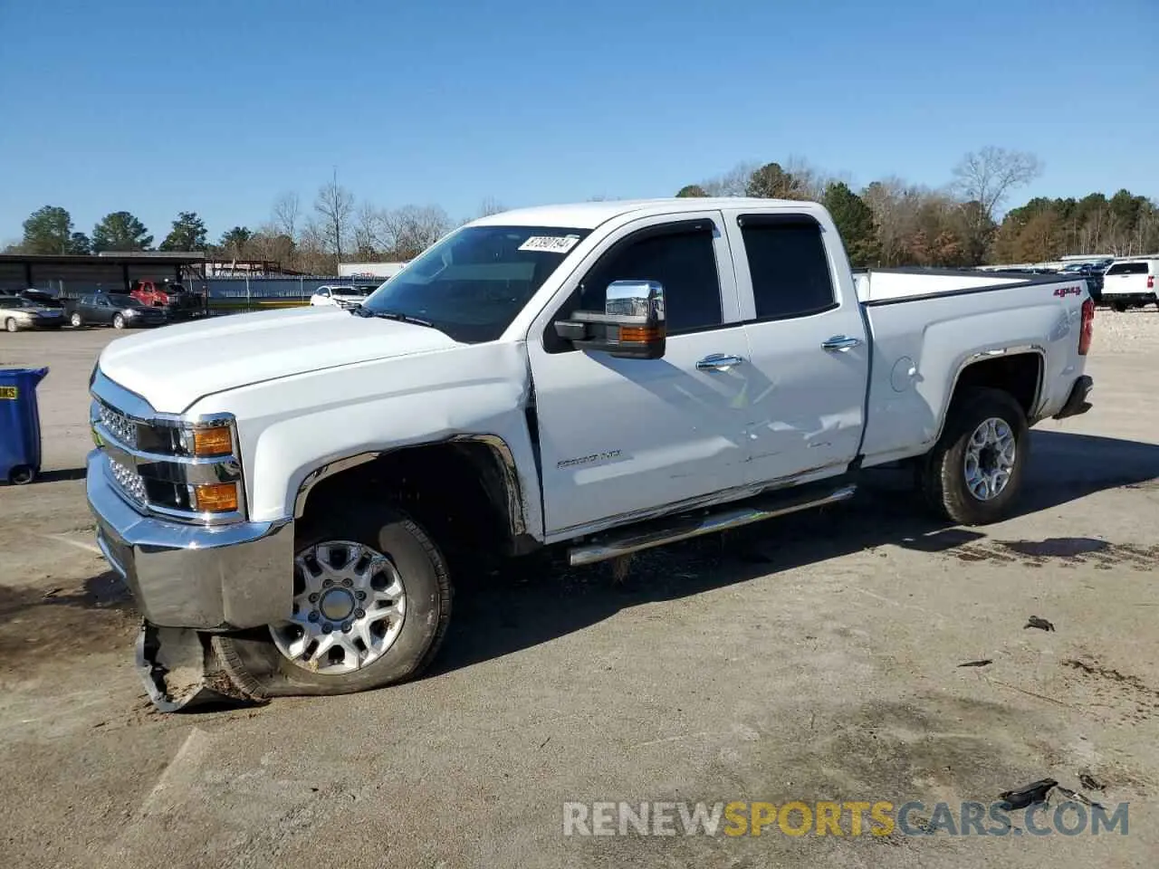 1 Photograph of a damaged car 2GC2KREG7K1238903 CHEVROLET ALL Models 2019