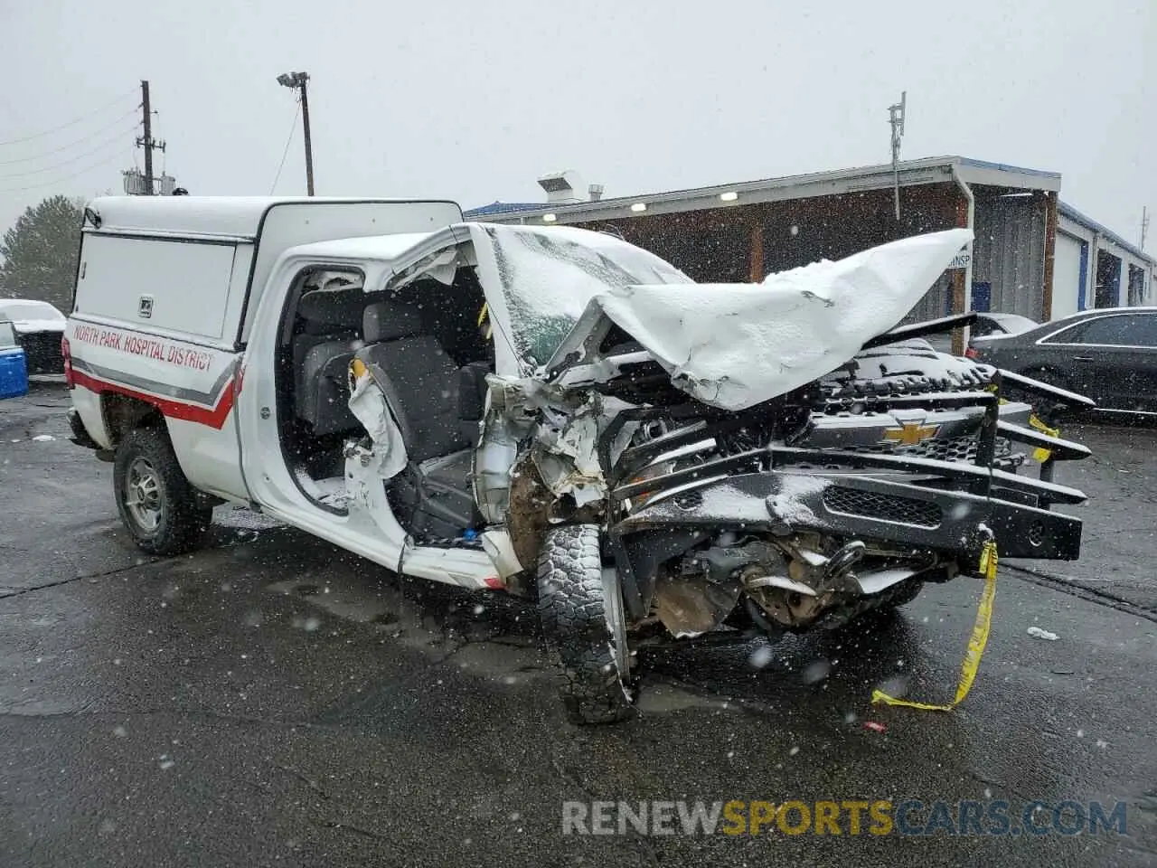 4 Photograph of a damaged car 2GC2KREG7K1240067 CHEVROLET ALL Models 2019