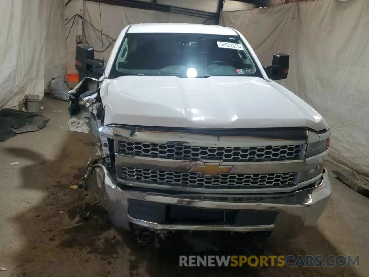 5 Photograph of a damaged car 2GC2KREGXK1128458 CHEVROLET ALL Models 2019