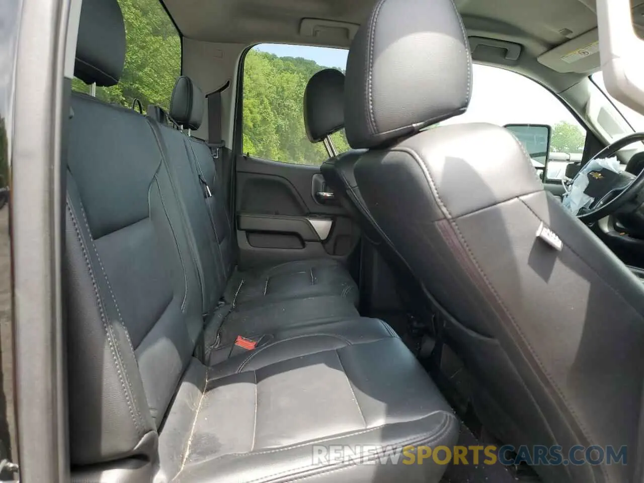 10 Photograph of a damaged car 2GC2KSEG7K1134175 CHEVROLET ALL Models 2019
