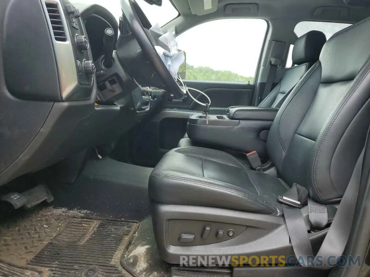 7 Photograph of a damaged car 2GC2KSEG7K1134175 CHEVROLET ALL Models 2019