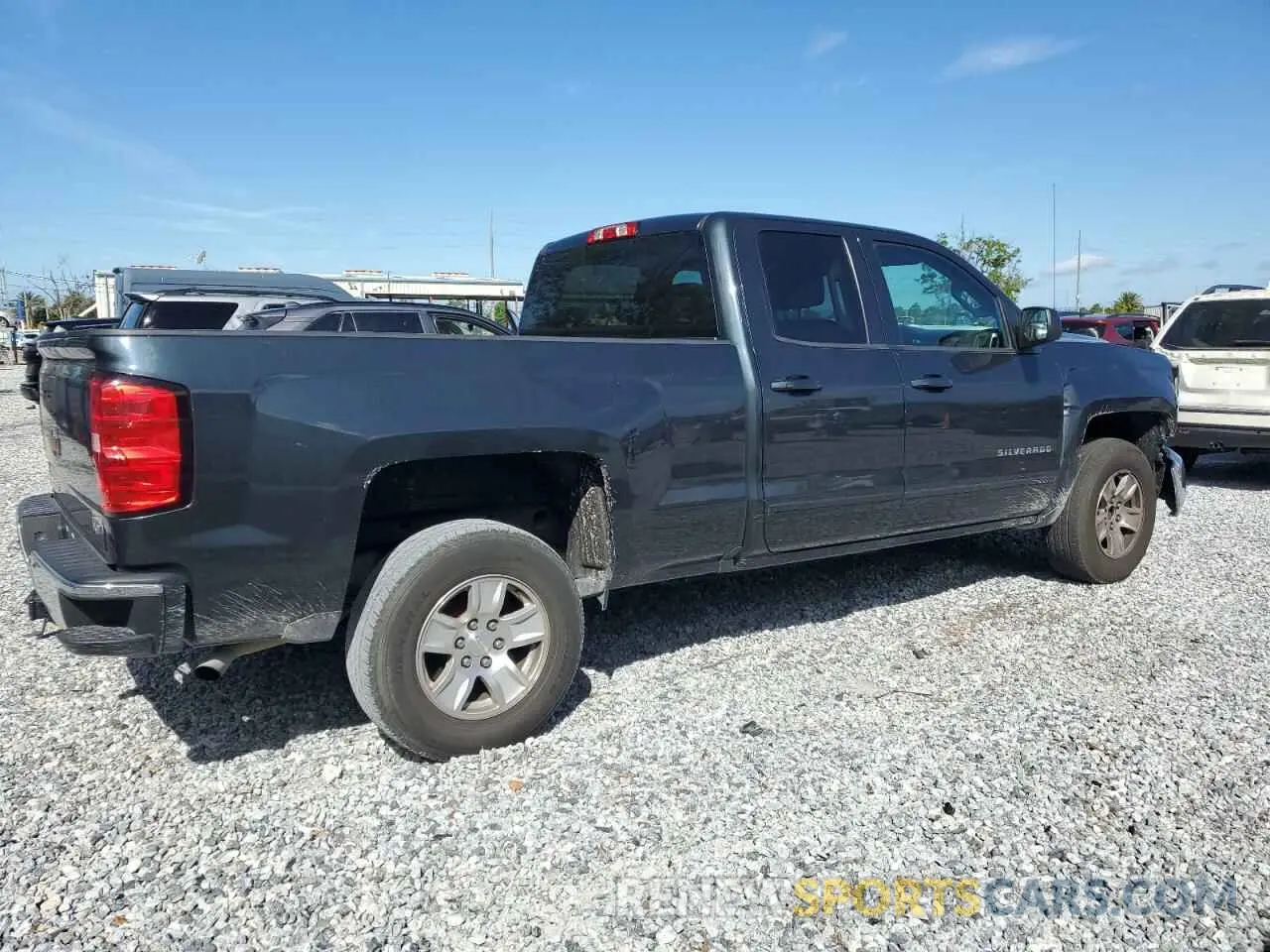 3 Photograph of a damaged car 2GCRCPEC0K1118583 CHEVROLET ALL Models 2019