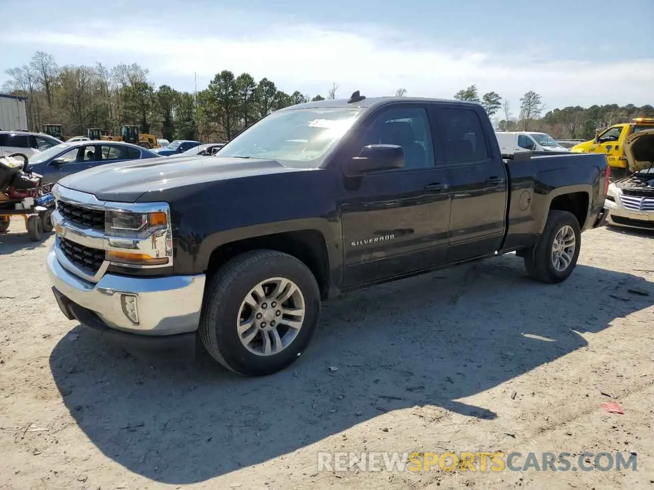 1 Photograph of a damaged car 2GCRCPEC0K1217226 CHEVROLET ALL Models 2019