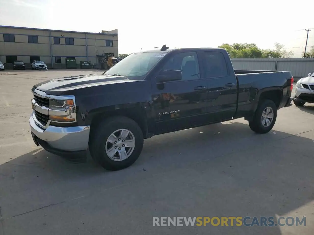 1 Photograph of a damaged car 2GCRCPEC2K1116348 CHEVROLET ALL Models 2019