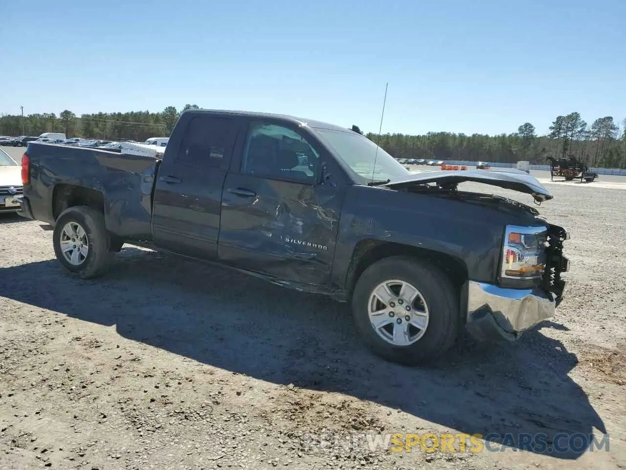 4 Photograph of a damaged car 2GCRCPEC2K1132887 CHEVROLET ALL Models 2019