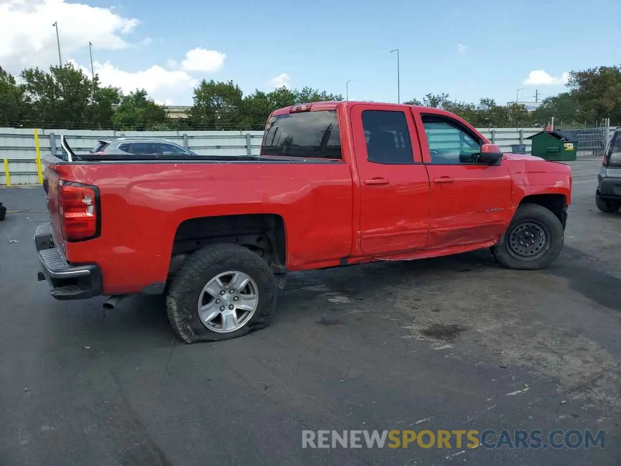 3 Photograph of a damaged car 2GCRCPEC5K1148954 CHEVROLET ALL Models 2019