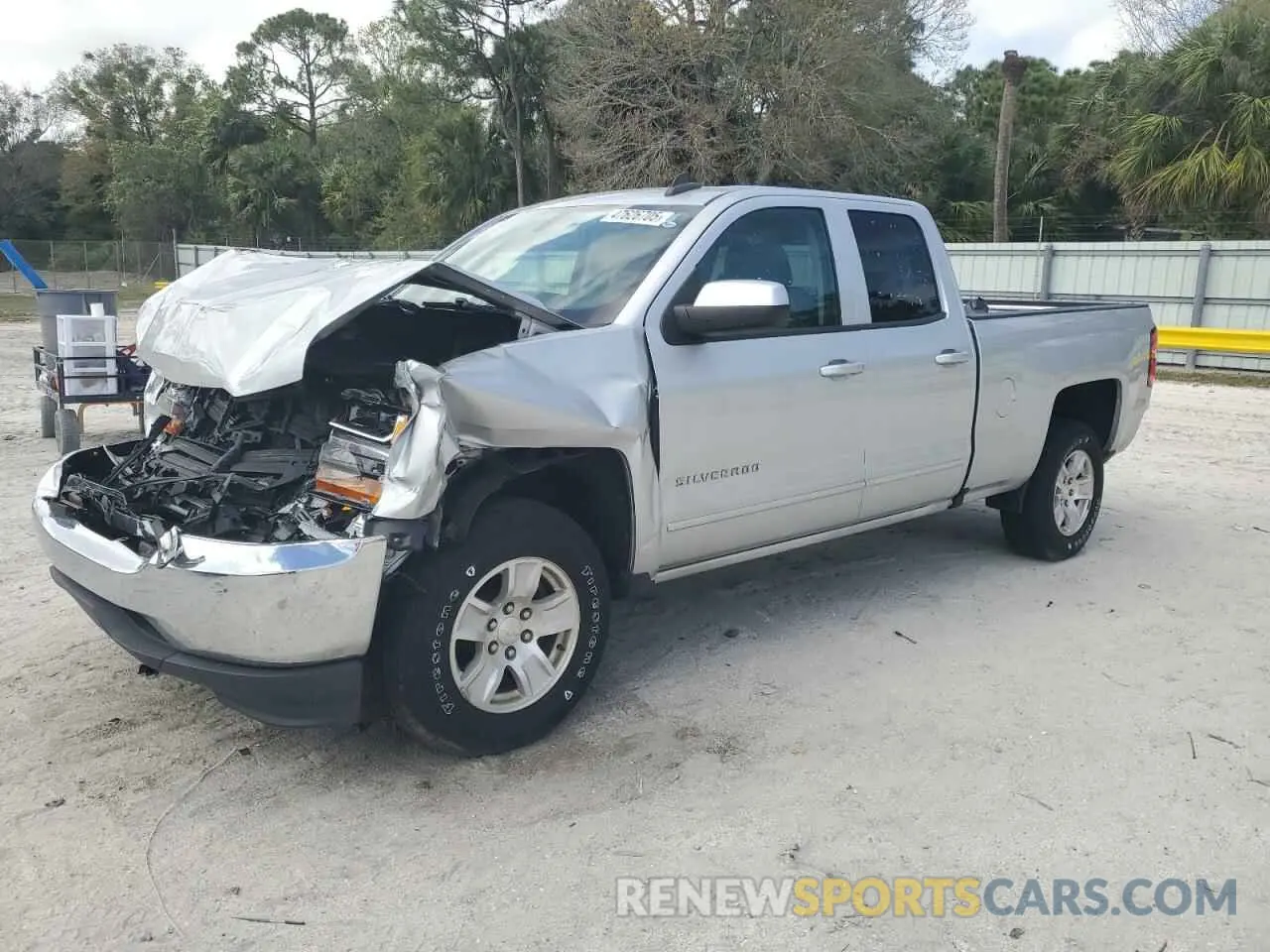 1 Photograph of a damaged car 2GCRCPEC6K1130432 CHEVROLET ALL Models 2019