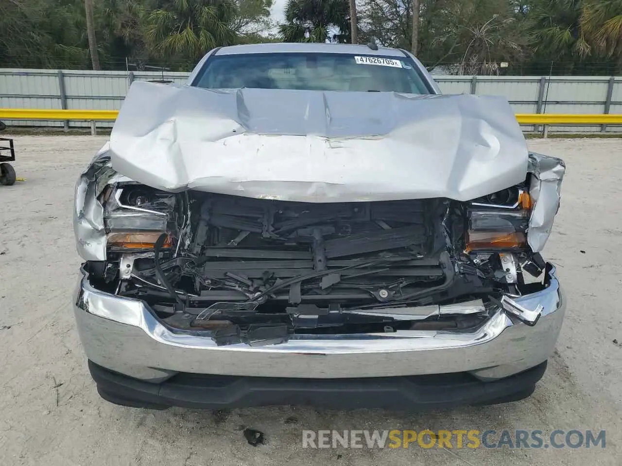 5 Photograph of a damaged car 2GCRCPEC6K1130432 CHEVROLET ALL Models 2019