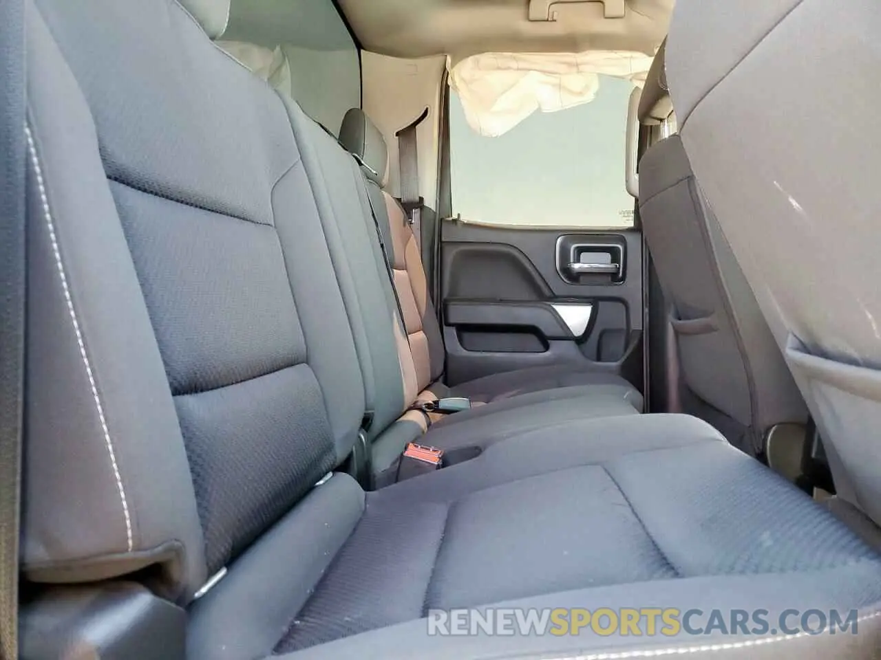 10 Photograph of a damaged car 2GCRCPEC9K1158922 CHEVROLET ALL Models 2019