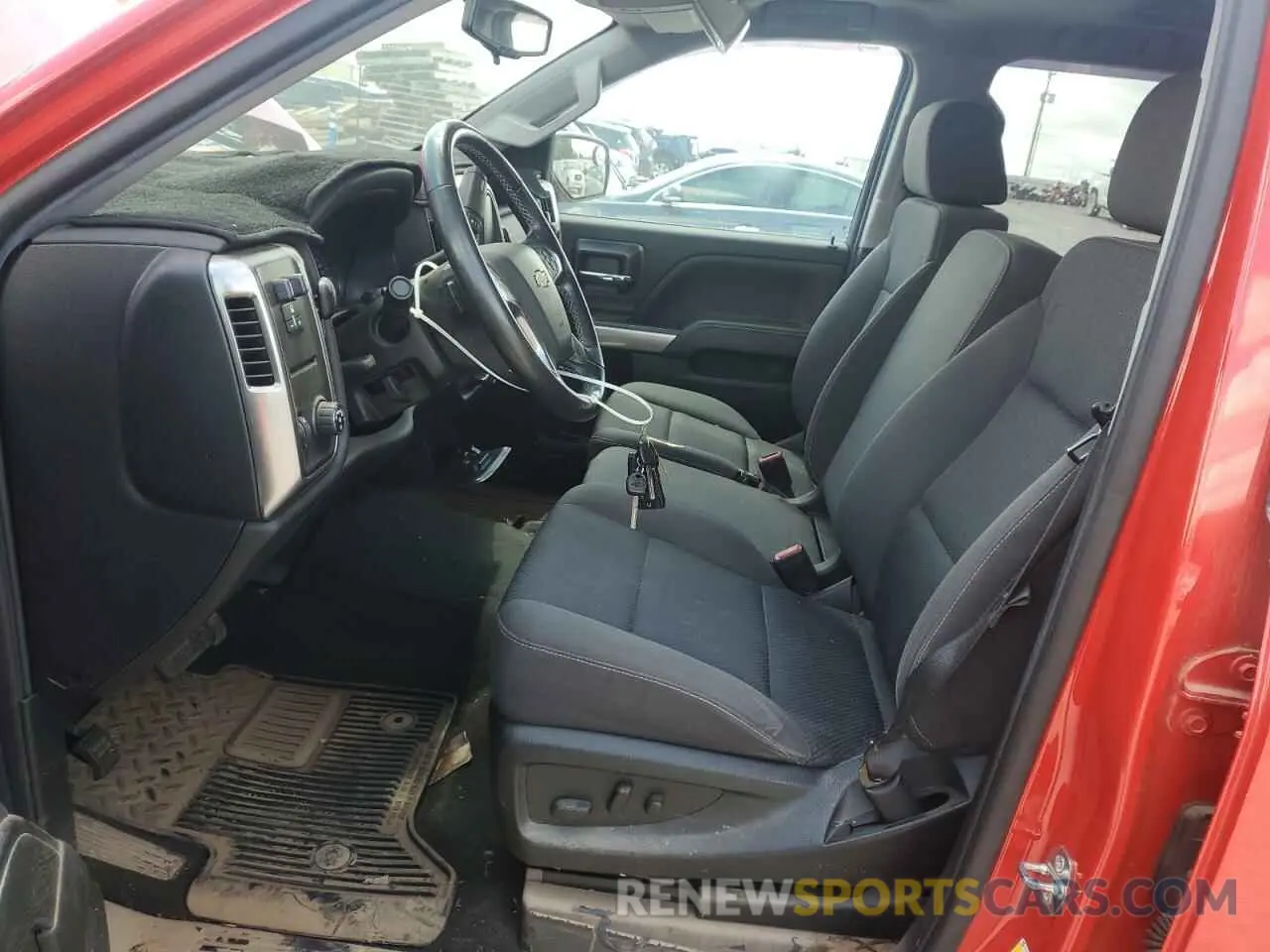7 Photograph of a damaged car 2GCRCPECXK1235684 CHEVROLET ALL Models 2019
