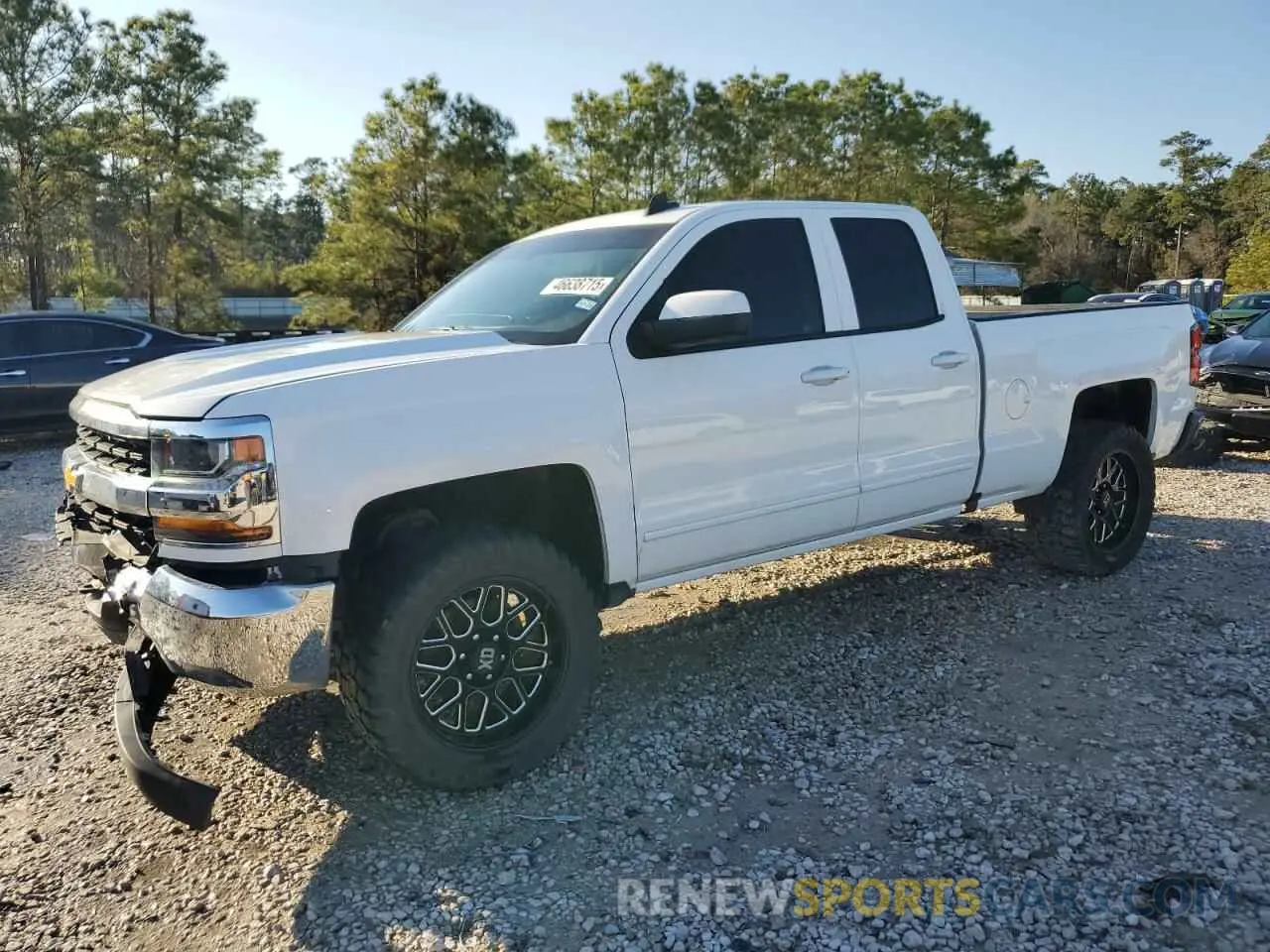 1 Photograph of a damaged car 2GCVKPEC0K1104362 CHEVROLET ALL Models 2019