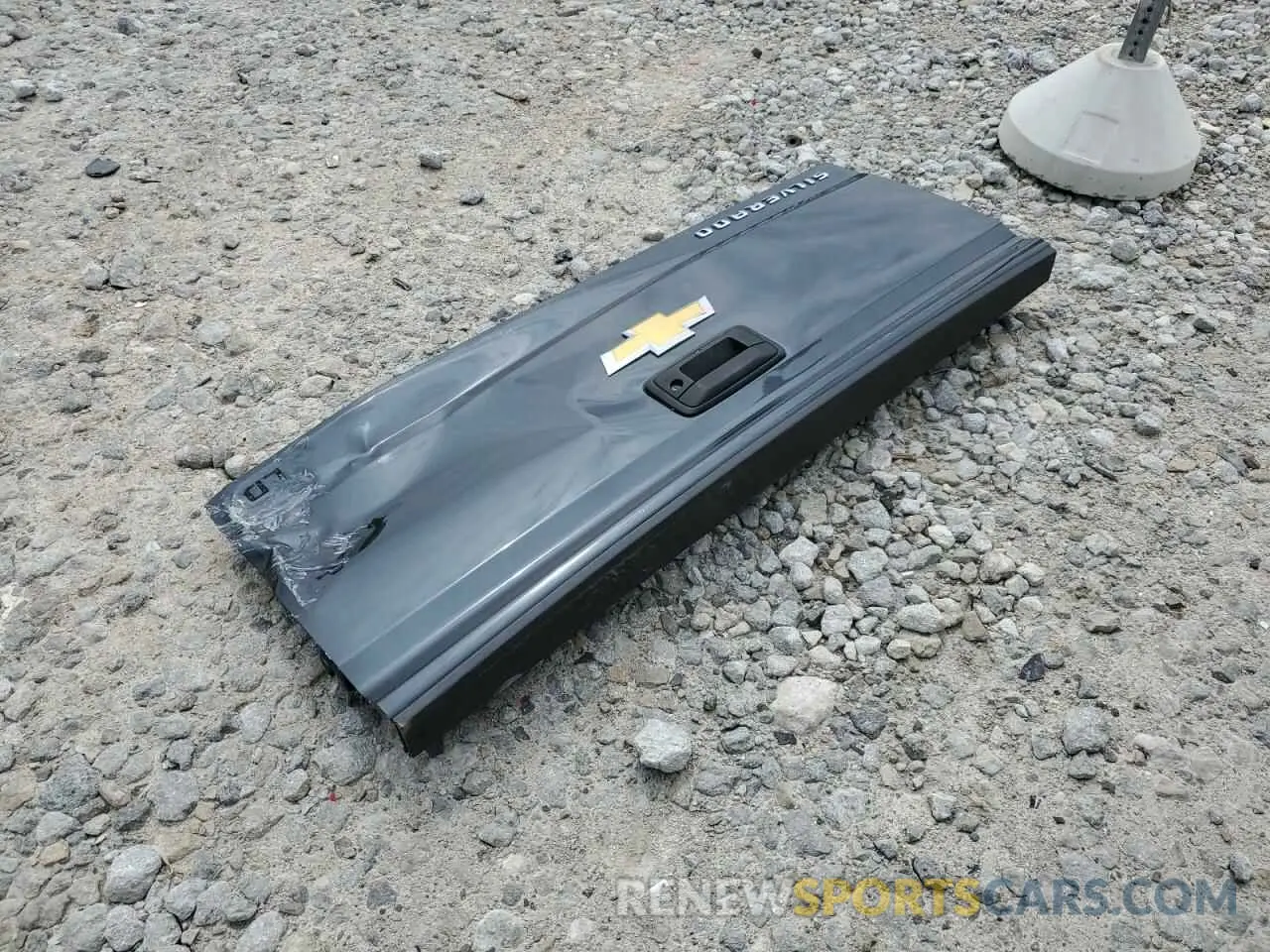12 Photograph of a damaged car 2GCVKPEC0K1110839 CHEVROLET ALL Models 2019