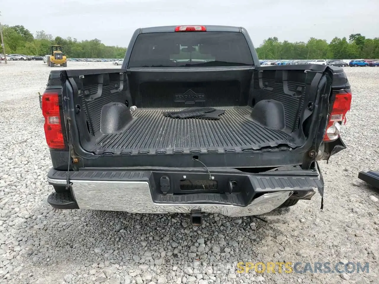 6 Photograph of a damaged car 2GCVKPEC0K1110839 CHEVROLET ALL Models 2019