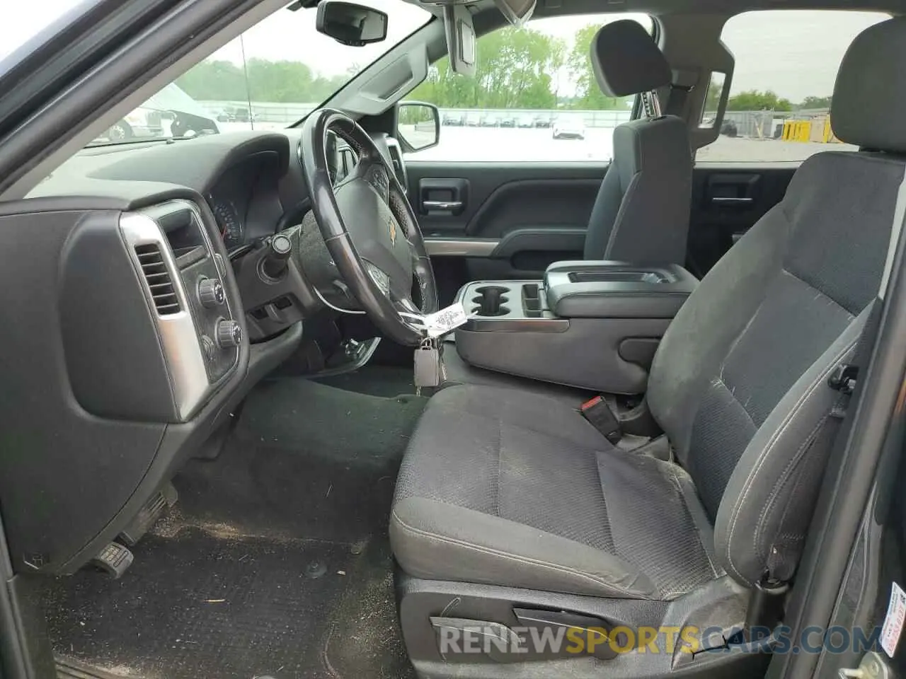 7 Photograph of a damaged car 2GCVKPEC0K1110839 CHEVROLET ALL Models 2019