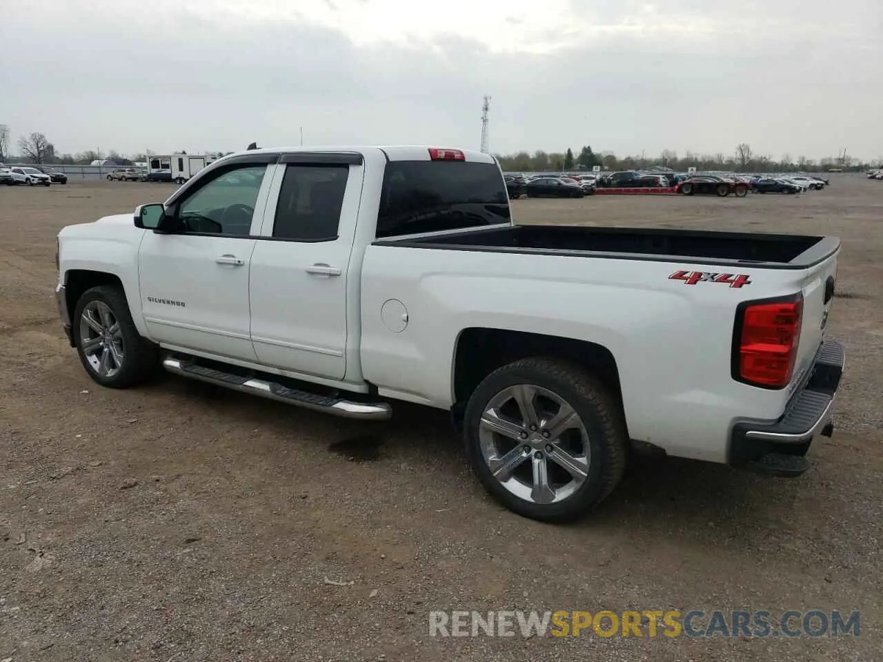 2 Photograph of a damaged car 2GCVKPEC0K1128709 CHEVROLET ALL Models 2019