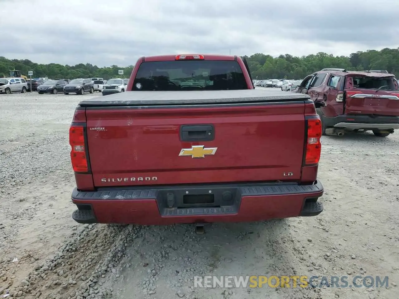 6 Photograph of a damaged car 2GCVKPEC0K1235873 CHEVROLET ALL Models 2019