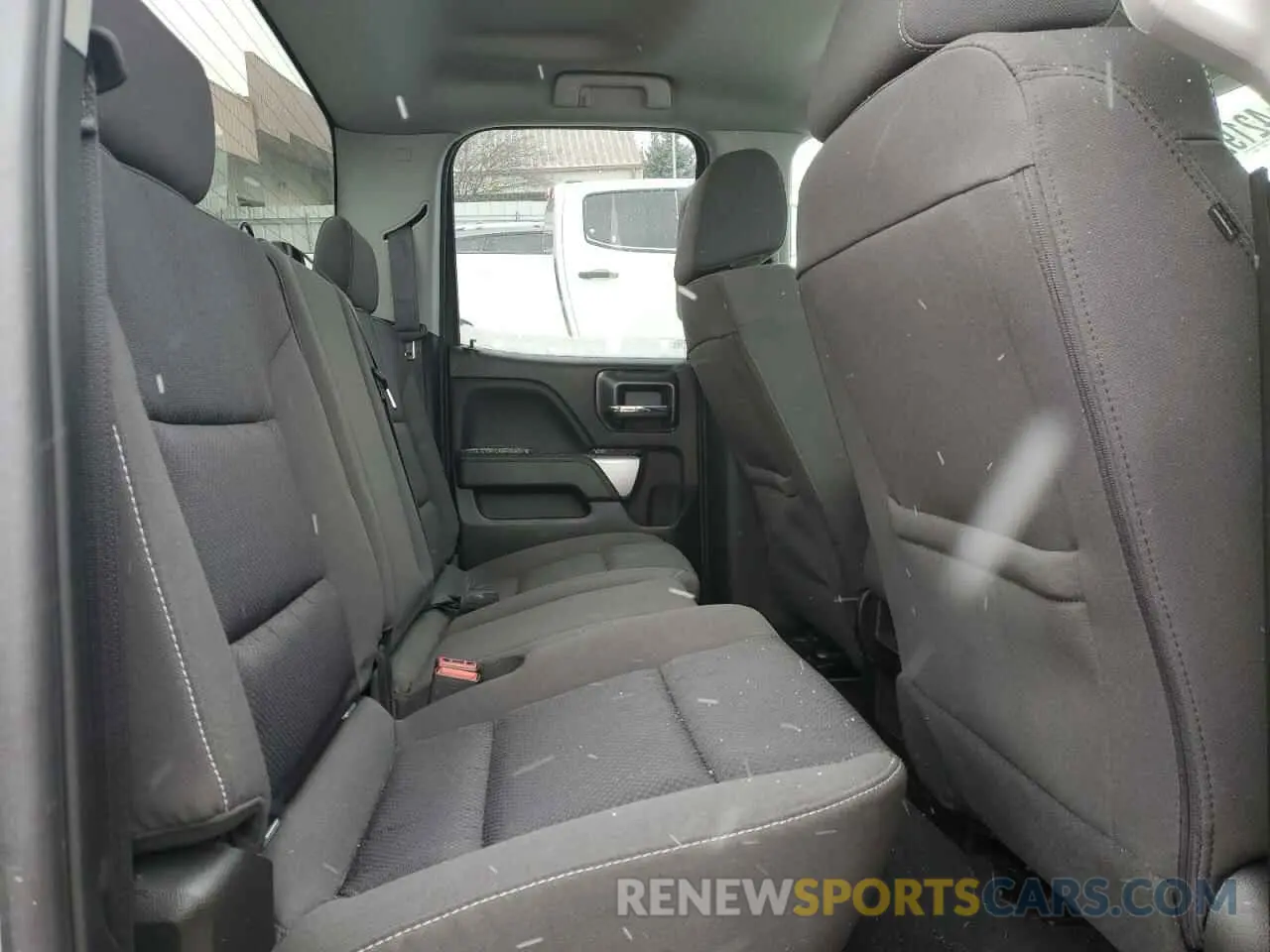 10 Photograph of a damaged car 2GCVKPEC1K1235459 CHEVROLET ALL Models 2019