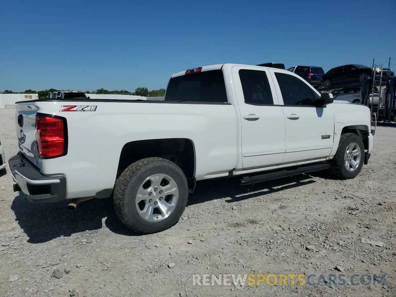 3 Photograph of a damaged car 2GCVKPEC2K1125259 CHEVROLET ALL Models 2019