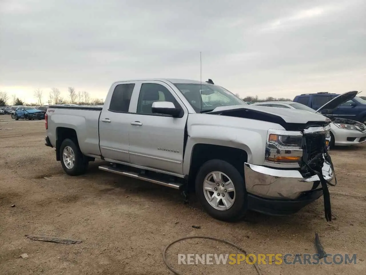 4 Photograph of a damaged car 2GCVKPEC2K1158276 CHEVROLET ALL Models 2019