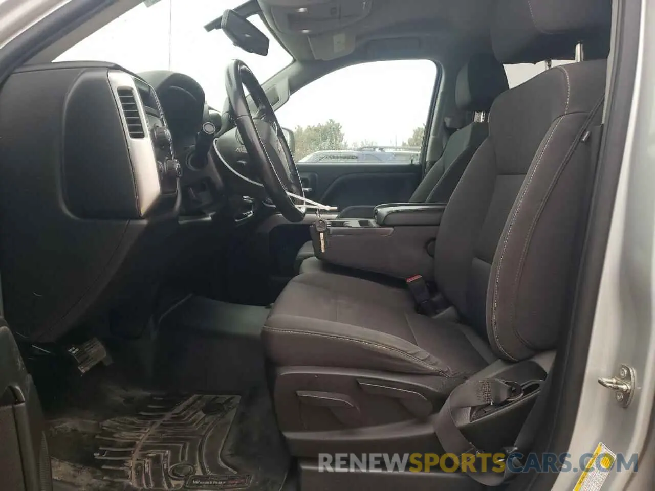 7 Photograph of a damaged car 2GCVKPEC2K1158276 CHEVROLET ALL Models 2019