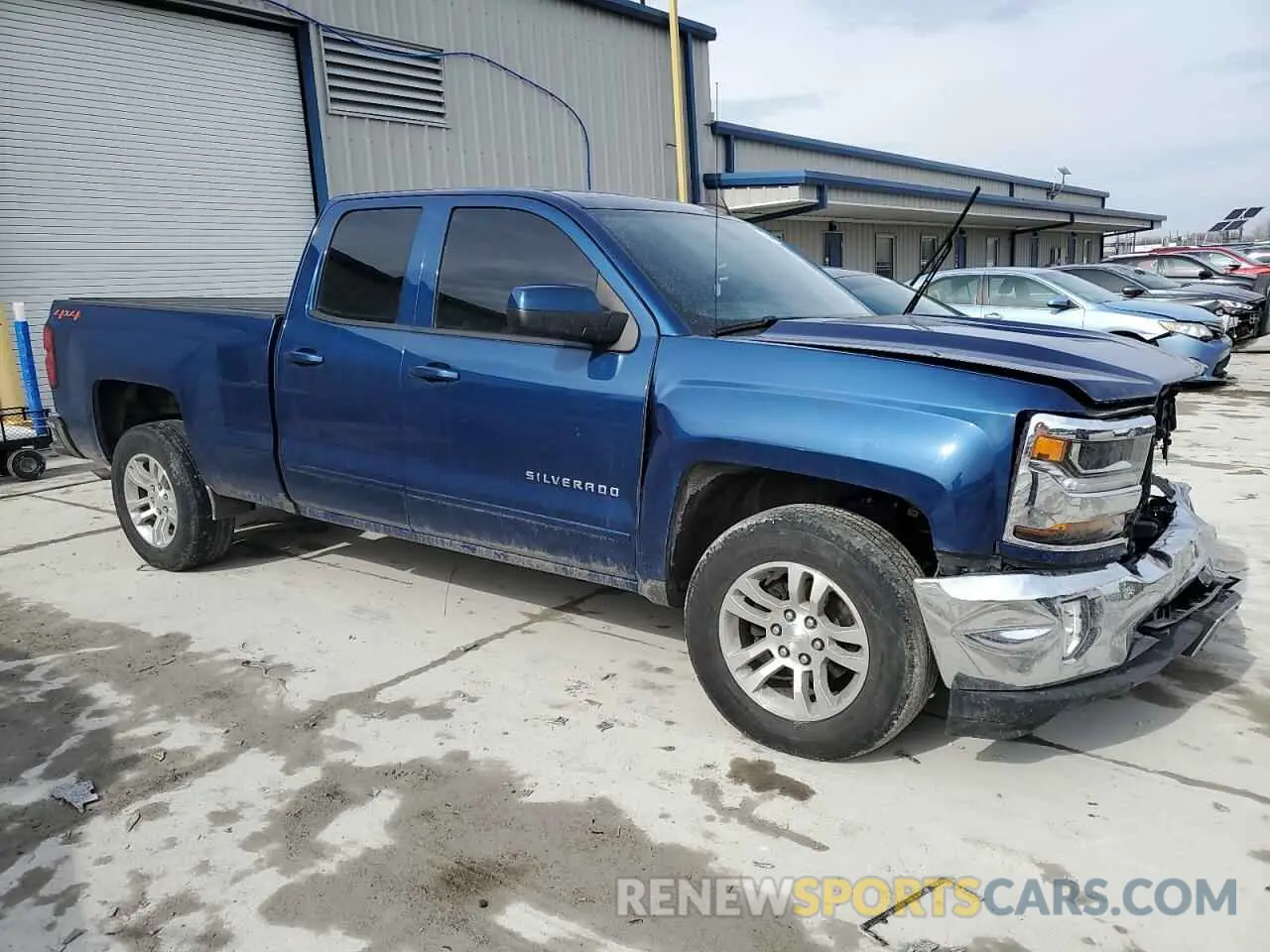 4 Photograph of a damaged car 2GCVKPEC3K1120734 CHEVROLET ALL Models 2019