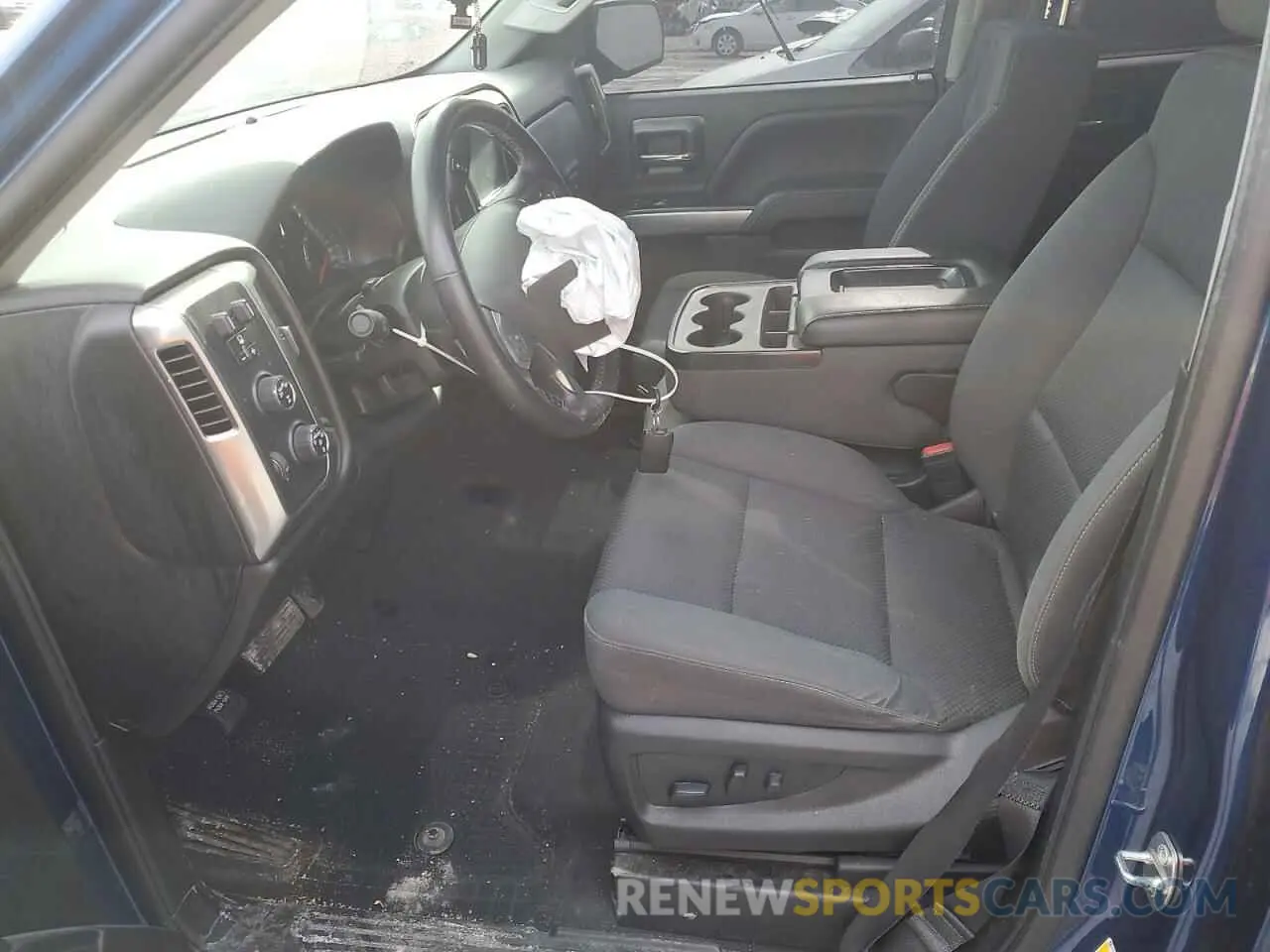 7 Photograph of a damaged car 2GCVKPEC3K1120734 CHEVROLET ALL Models 2019