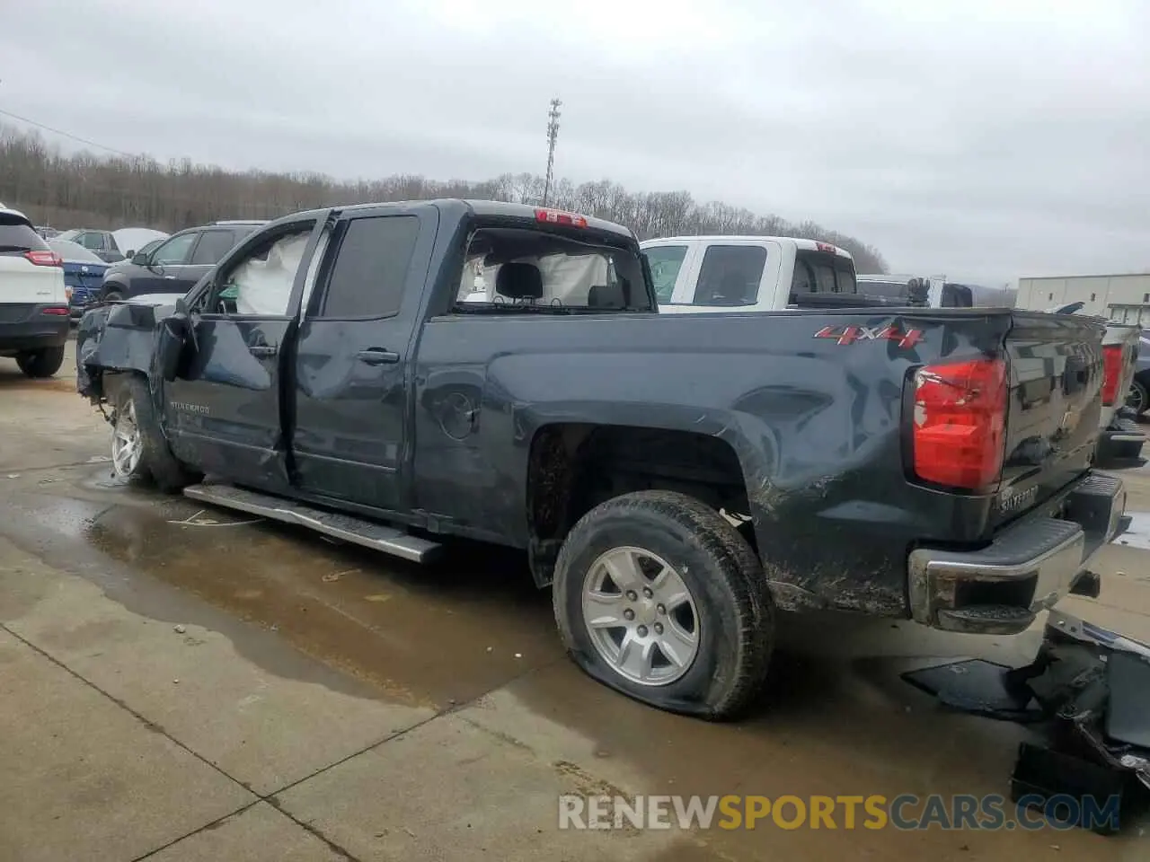 2 Photograph of a damaged car 2GCVKPEC4K1122623 CHEVROLET ALL Models 2019