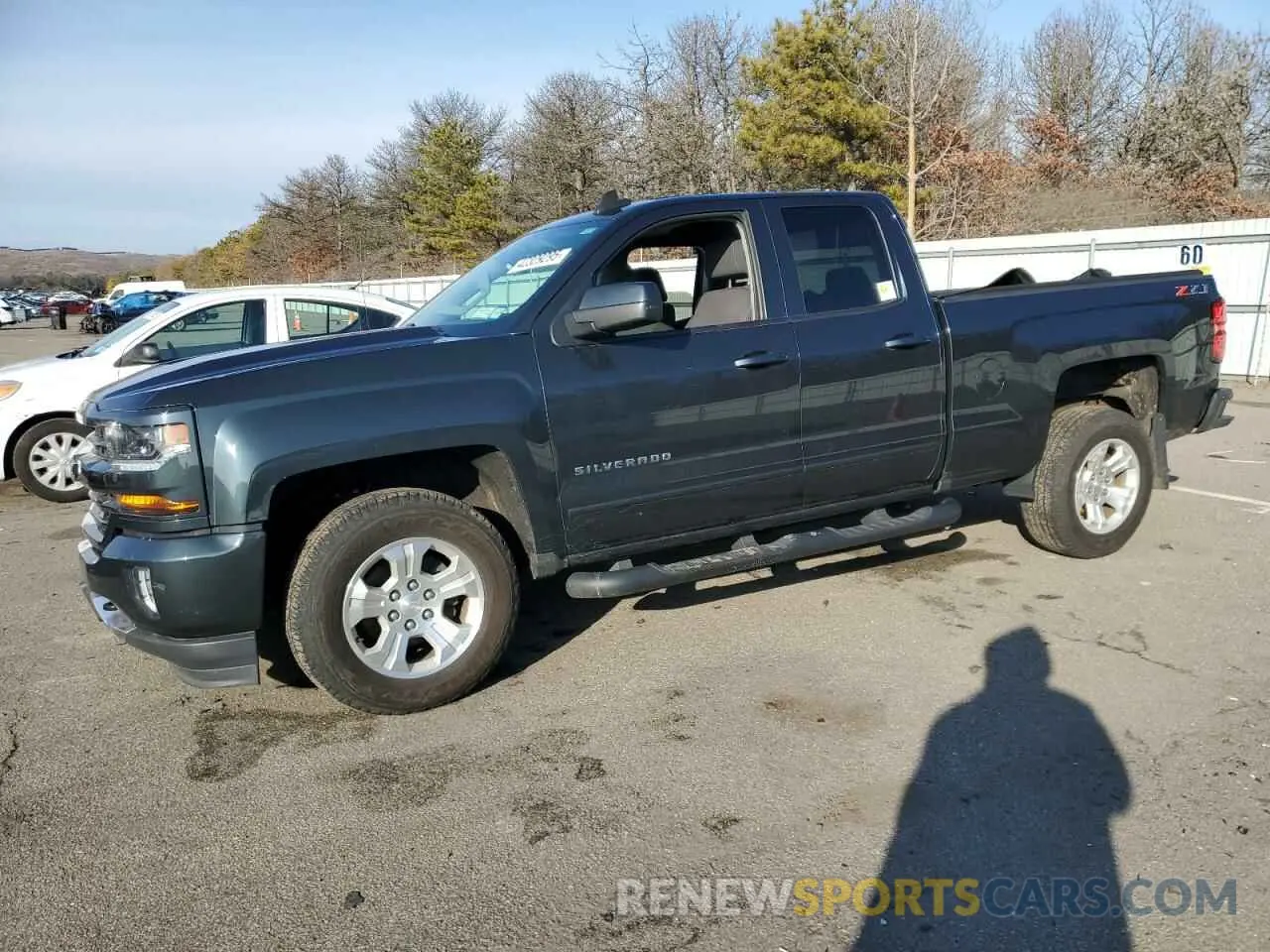 1 Photograph of a damaged car 2GCVKPEC4K1169912 CHEVROLET ALL Models 2019