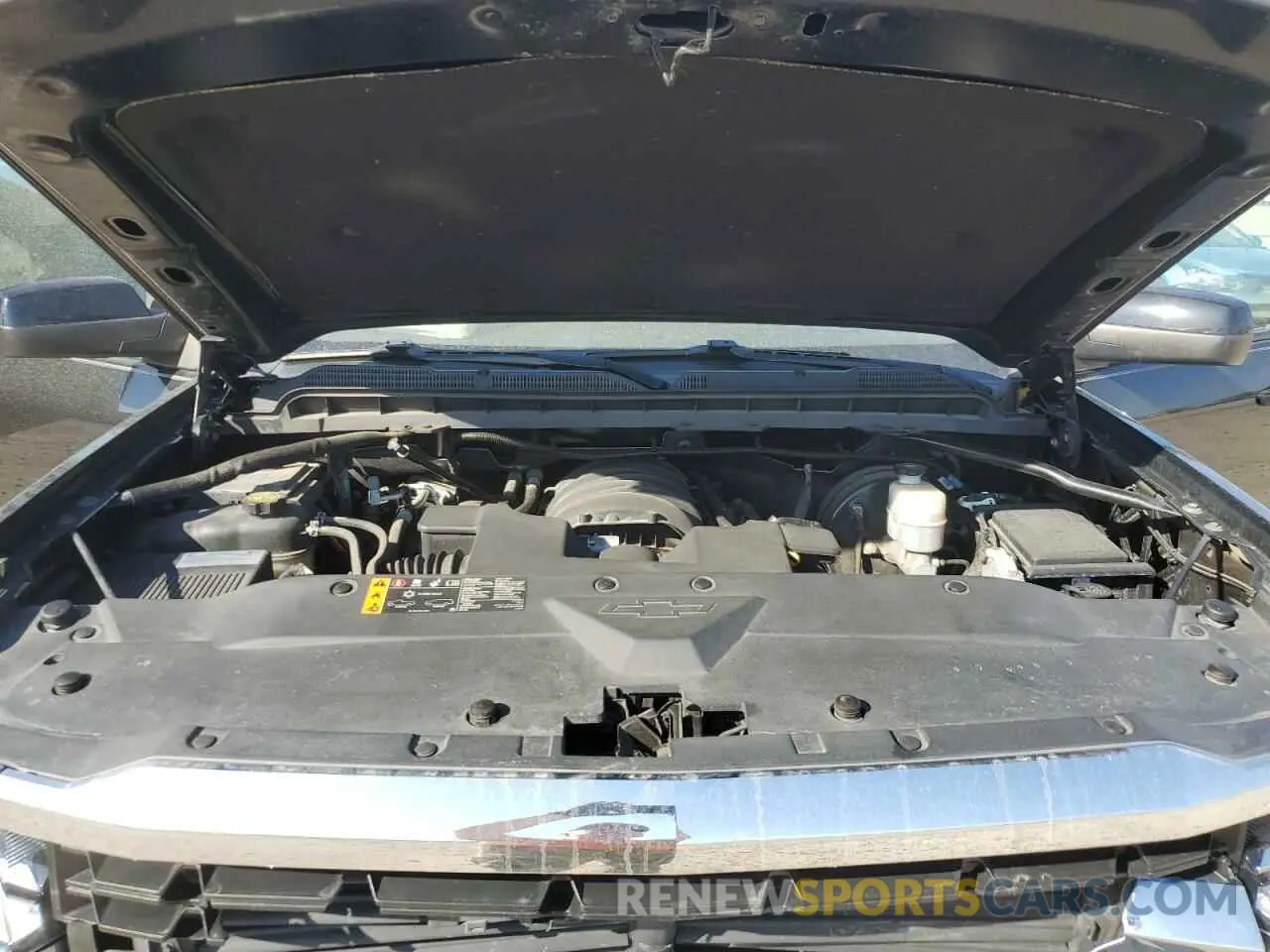 11 Photograph of a damaged car 2GCVKPEC5K1107063 CHEVROLET ALL Models 2019